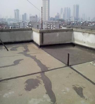 下花园漏水维修 楼顶漏水是什么原因，楼顶漏水维修方法是什么?